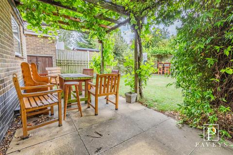 undefined, Brent Close, Frinton-On-Sea