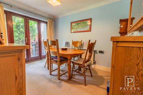 undefined, Brent Close, Frinton-On-Sea