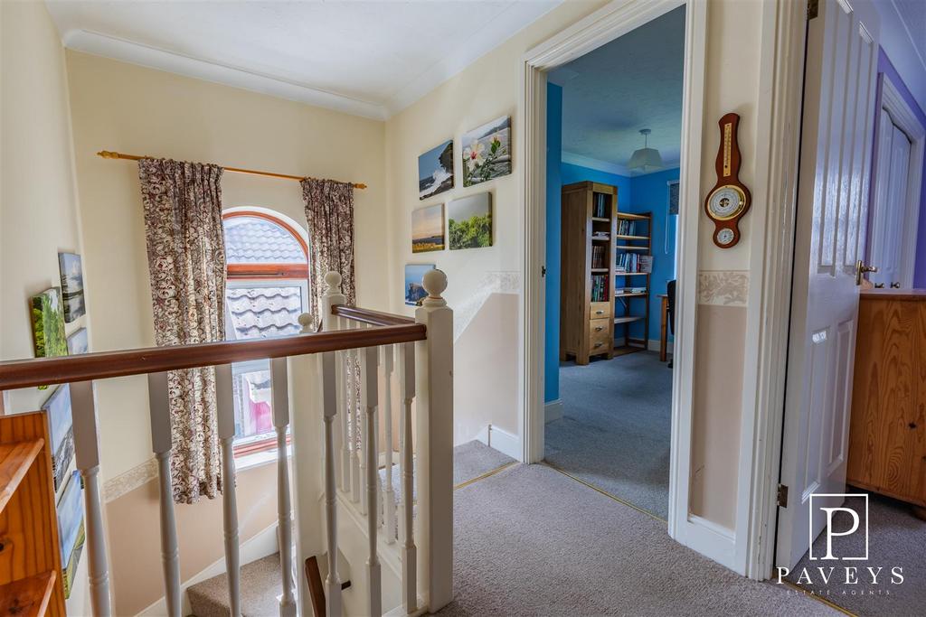 First floor landing