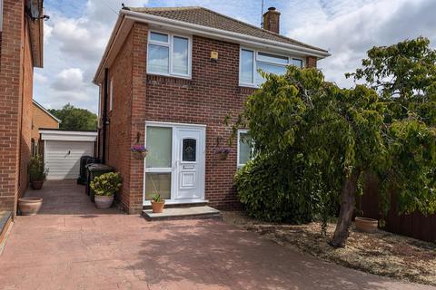 3 bedroom detached house for sale, Orchard Road, Fair Oak, Eastleigh