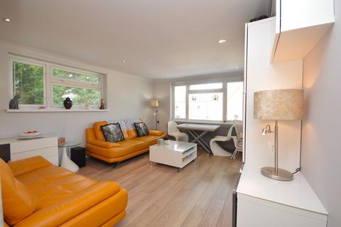 2 bedroom apartment for sale, Cheriton Gardens, Folkestone CT20