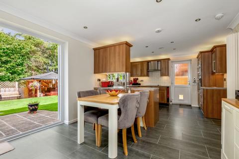 4 bedroom detached house for sale, Sensational Location at Wymondham Way. Melton, LE13 1HP