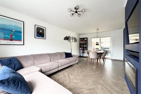 undefined, Eight Acres, Tring HP23