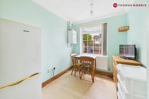 18 Caldecote Road, Eynesbury, St Neots, PE19 2UH