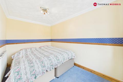 18 Caldecote Road, Eynesbury, St Neots, PE19 2UH