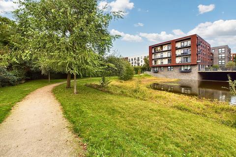 3 bedroom flat for sale, Unwin Way, Stanmore, HA7