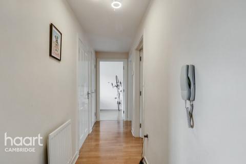 15 Grebe Court, Cambridge, CB5 8FR