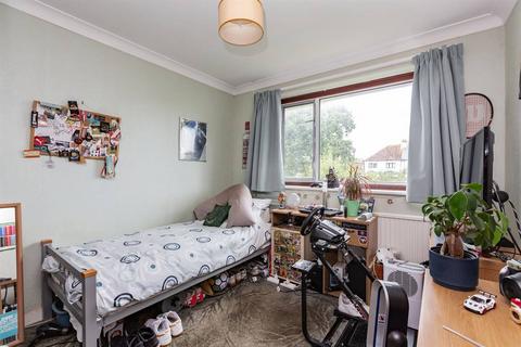 15 Newton Road, Whitstable, CT5 2JD