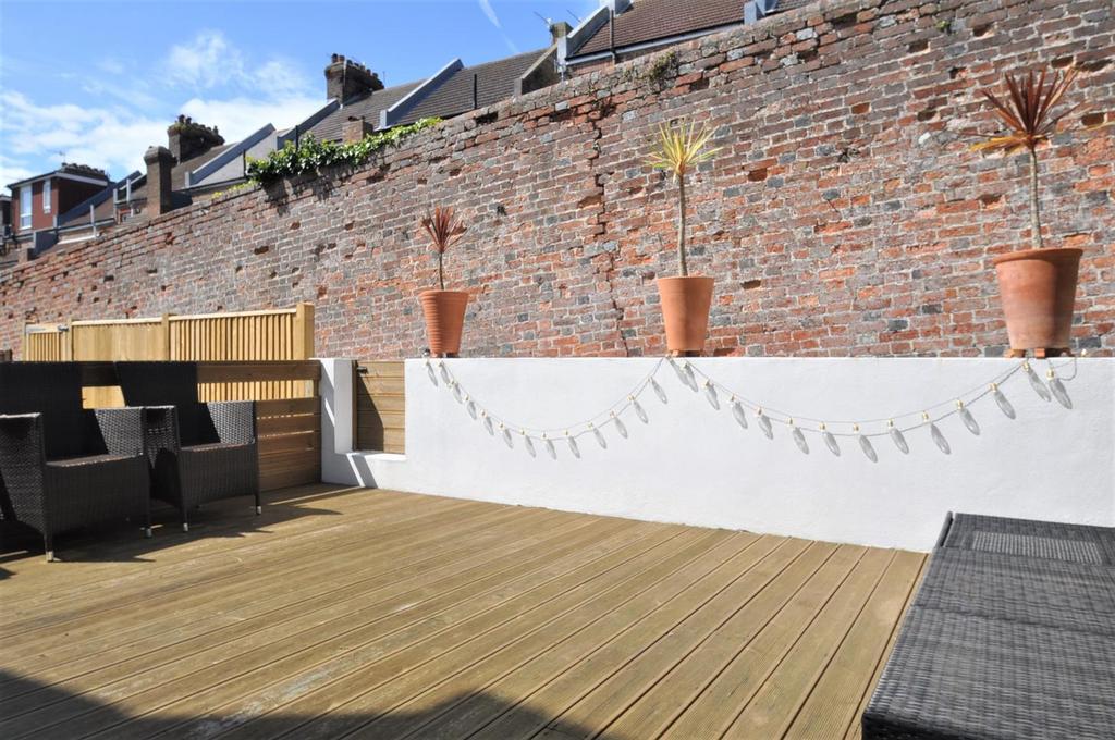 Rear Court Yard
