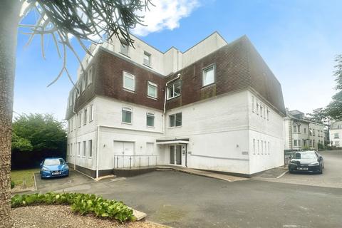 2 bedroom apartment to rent, Winchester Road, Basingstoke RG21