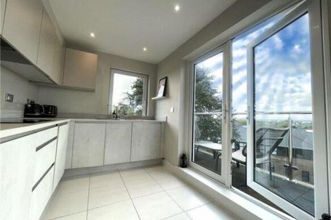 2 bedroom apartment to rent, Winchester Road, Basingstoke RG21