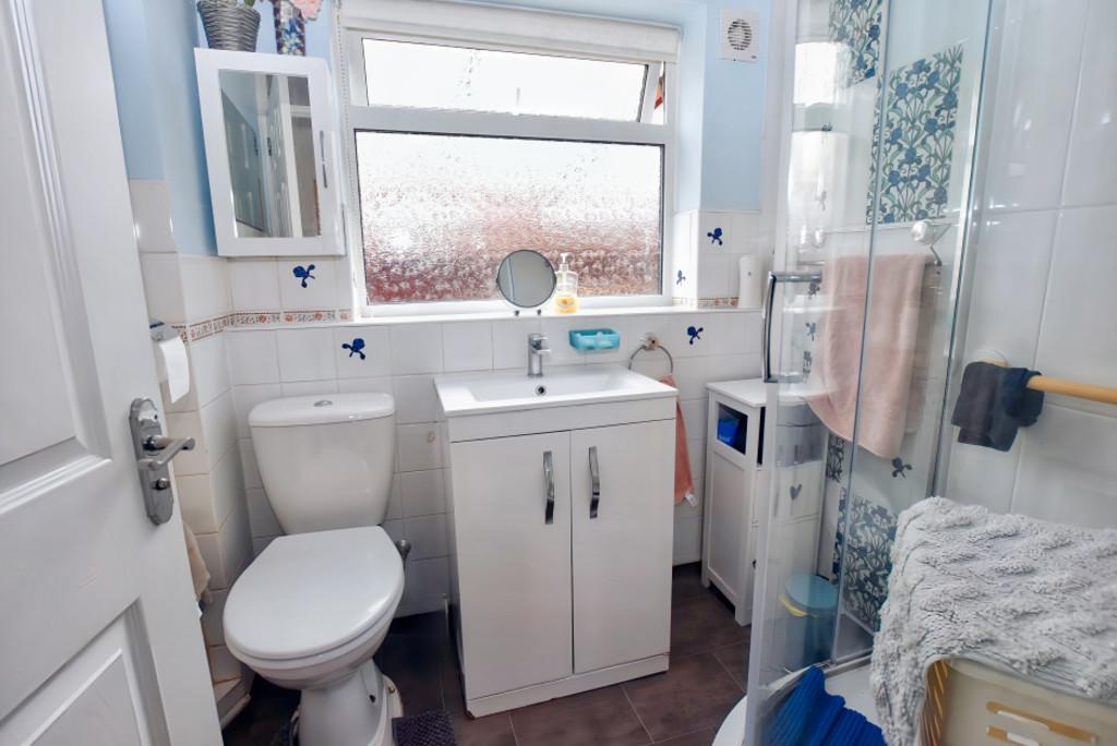 Shower Room 1