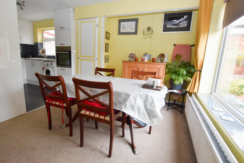 Dining Kitchen 4