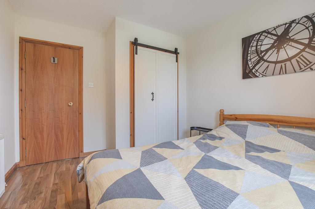 Bedroom2 Angle2