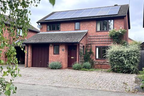 4 bedroom detached house for sale, Bridgetown Road, Stratford-Upon-Avon CV37