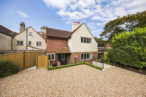 4 bedroom link detached house for sale, Beacon Road, Crowborough