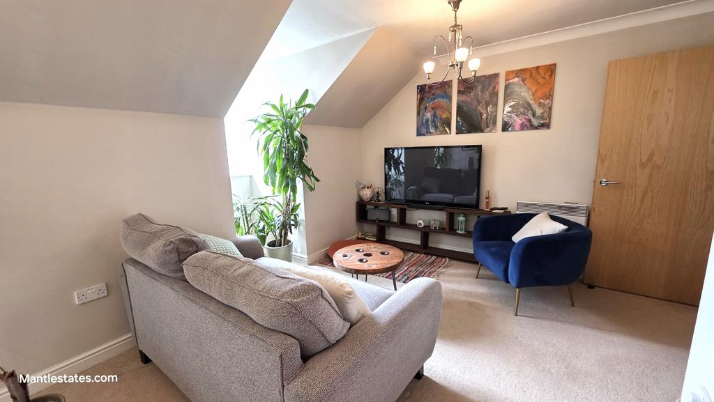 Lounge dining area