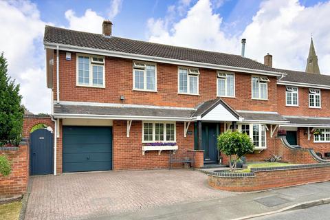 undefined, The Green, Austrey