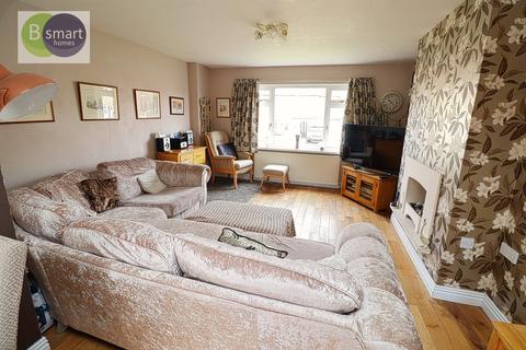 3 bedroom semi-detached house for sale, Birkdale Rise, Mexborough S64