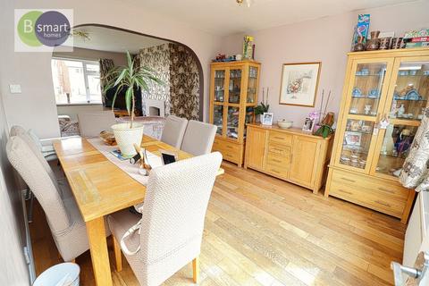 3 bedroom semi-detached house for sale, Birkdale Rise, Mexborough S64