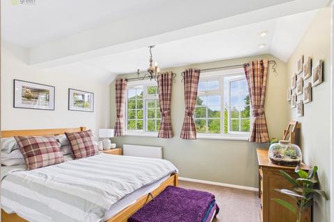 10 Vaughan Close, Sutton Coldfield, B74 4XR