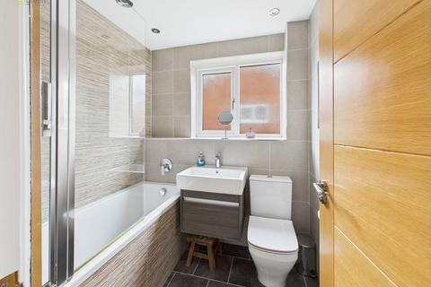 20 Foxlands Drive, Sutton Coldfield, B72 1YZ