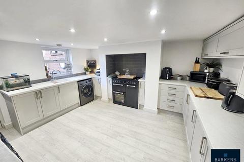 3 bedroom semi-detached house for sale, Wesley Street, Cleckheaton