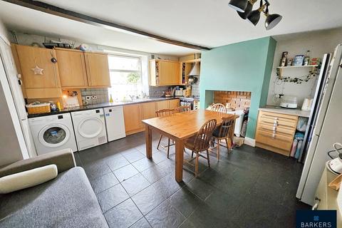 undefined, Bradford Road, Birkenshaw