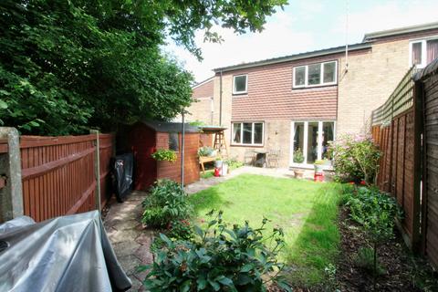 undefined, Green Hills, Harlow