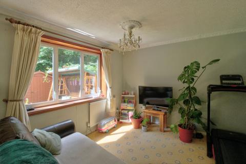 undefined, Green Hills, Harlow
