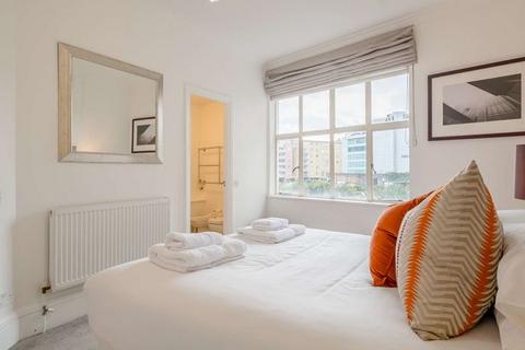 2 bedroom apartment to rent, Park Road, London NW8