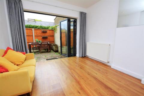2 Walpole Road, London, SW19 2BZ