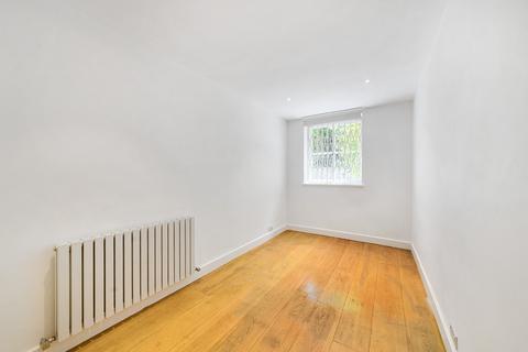 1 bedroom flat for sale, Porchester Square, Bayswater, London, W2