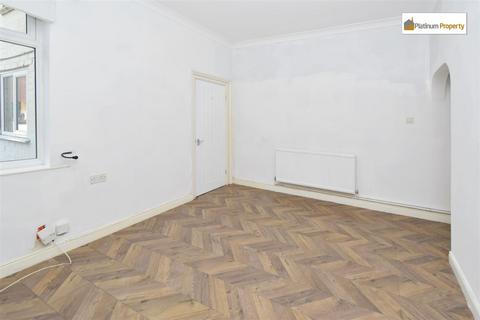147 Belgrave Road, Stoke-on-trent, ST3 4NL