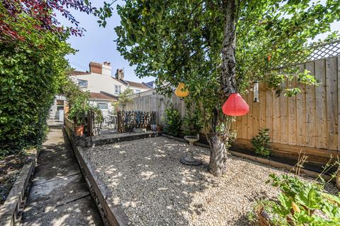 232 Coronation Road, Southville, Bristol, BS3 1RL