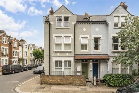 2 bedroom flat for sale, Eckstein Road, London SW11