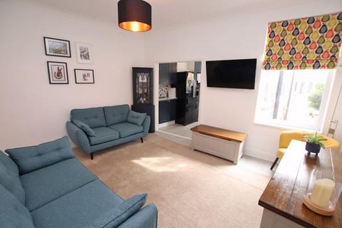 3 bedroom end of terrace house for sale, GLEBE ROAD, CLEETHORPES