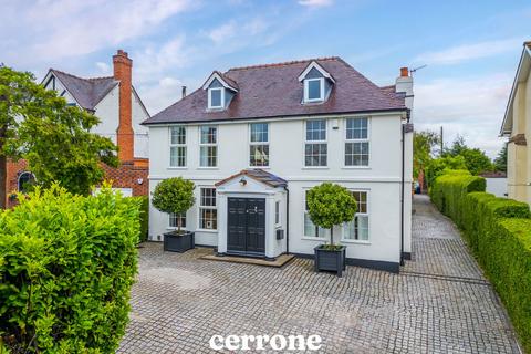 4 bedroom detached house for sale, Birmingham Road, Bromsgrove B61