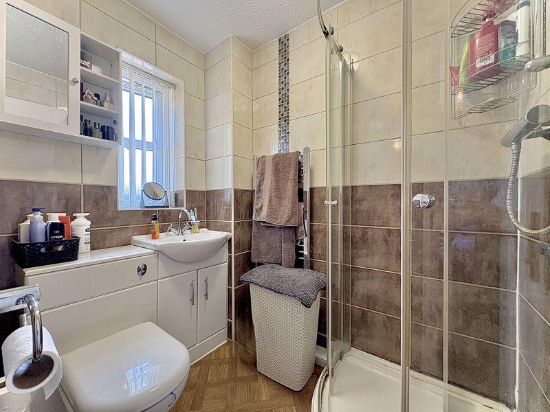 Ensuite shower room