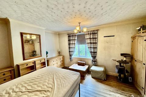 2 bedroom terraced house for sale, Haincliffe Place, Keighley, BD21 5BT