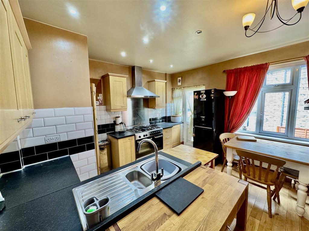 Dining Kitchen