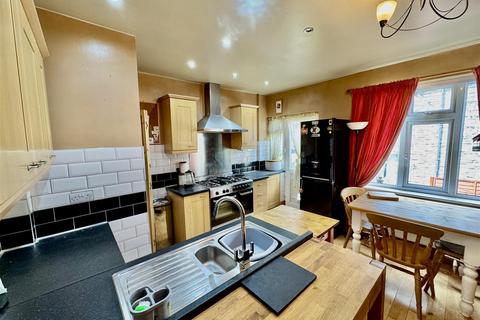 undefined, Haincliffe Place, Keighley, BD21 5BT