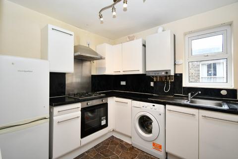 3 bedroom flat to rent, Fairlop Road, London, E11
