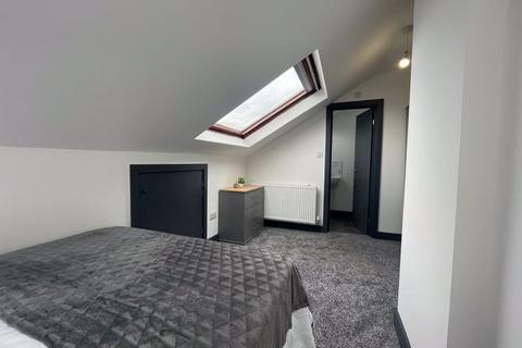 1 bedroom in a flat share to rent, Windsor Avenue, Gateshead NE8