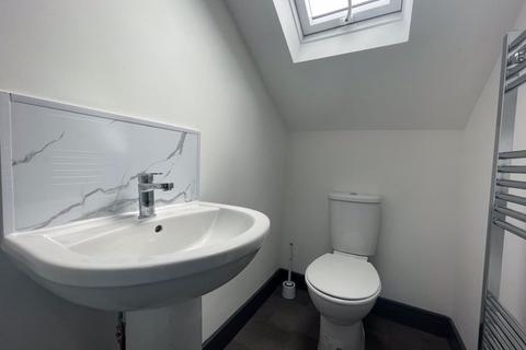 1 bedroom in a flat share to rent, Windsor Avenue, Gateshead NE8