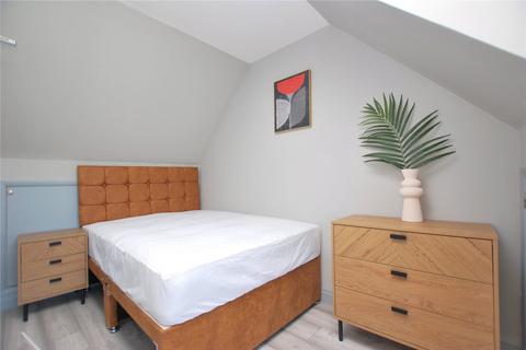 1 bedroom house of multiple occupation to rent, Southway, Guildford, Surrey, GU2