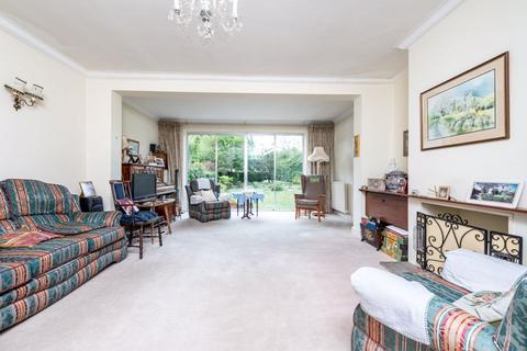 4 bedroom detached house for sale, Connaught Road, New Malden