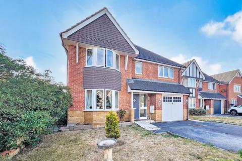 4 bedroom detached house for sale, Fitzroy Drive, Lee-On-The-Solent, PO13