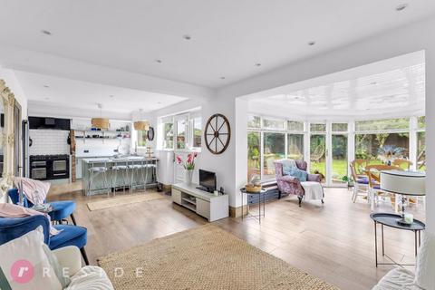 4 bedroom detached house for sale, Wentworth Avenue, Heywood OL10