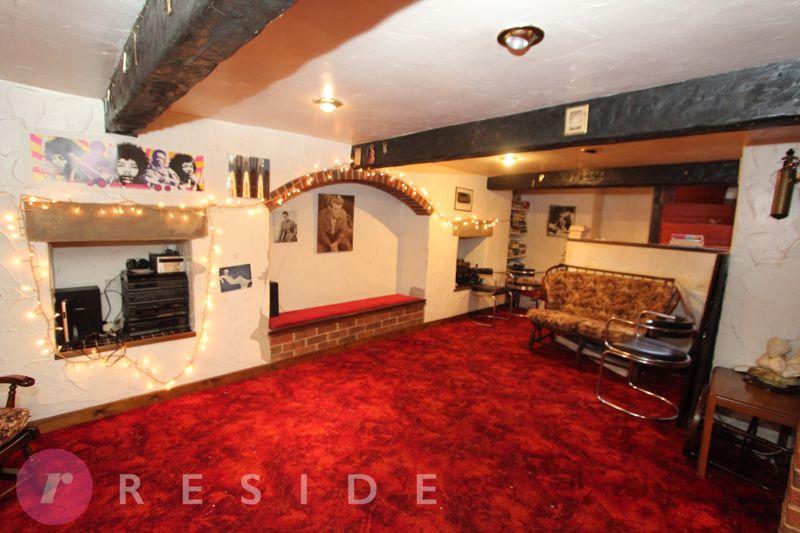 Family Room/Bar Area
